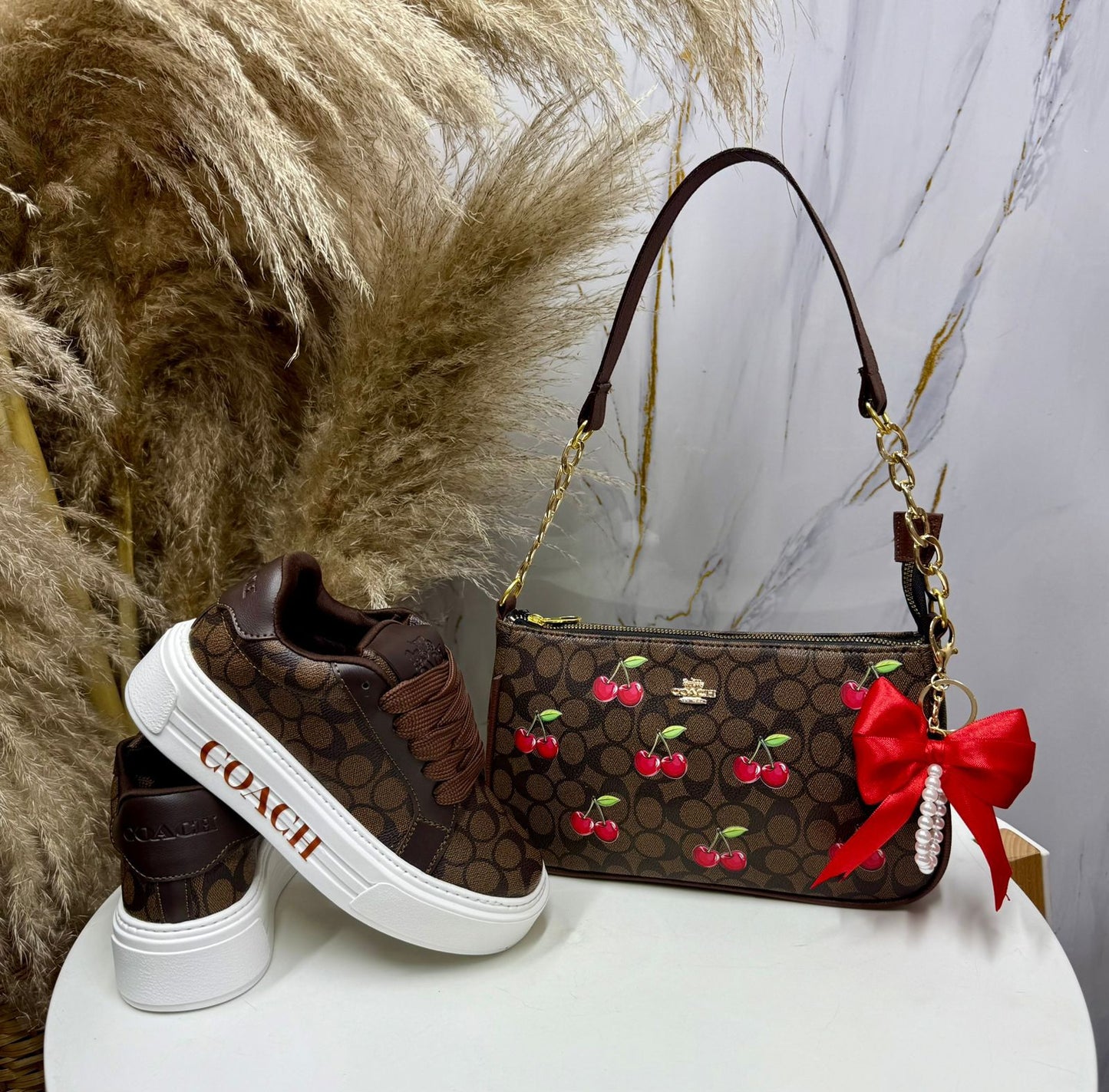 Combo Tenis + Bolso Baguette Cereza